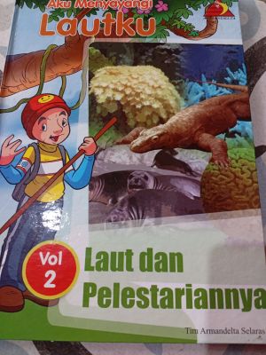 Aku menyayangi lautku