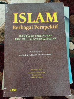 Islam Berbagai Perspektif